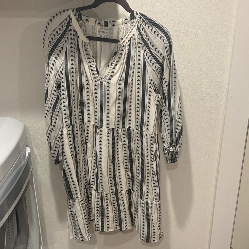 Evereve Black and White Striped Dress